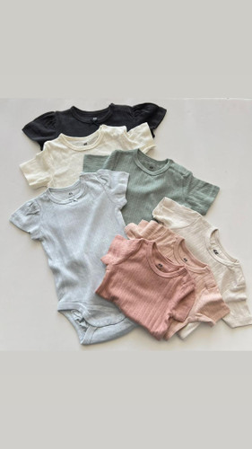 بادی آستین کوتاه سوزنی h&m